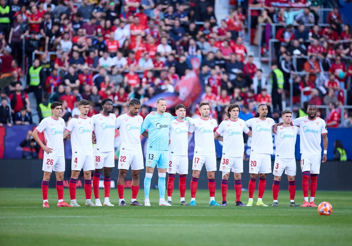 Los jugadores del Sevilla, en El Sadar