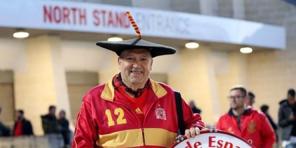 Muere Manolo 'el del Bombo' a los 76 años, el hincha más famoso de España