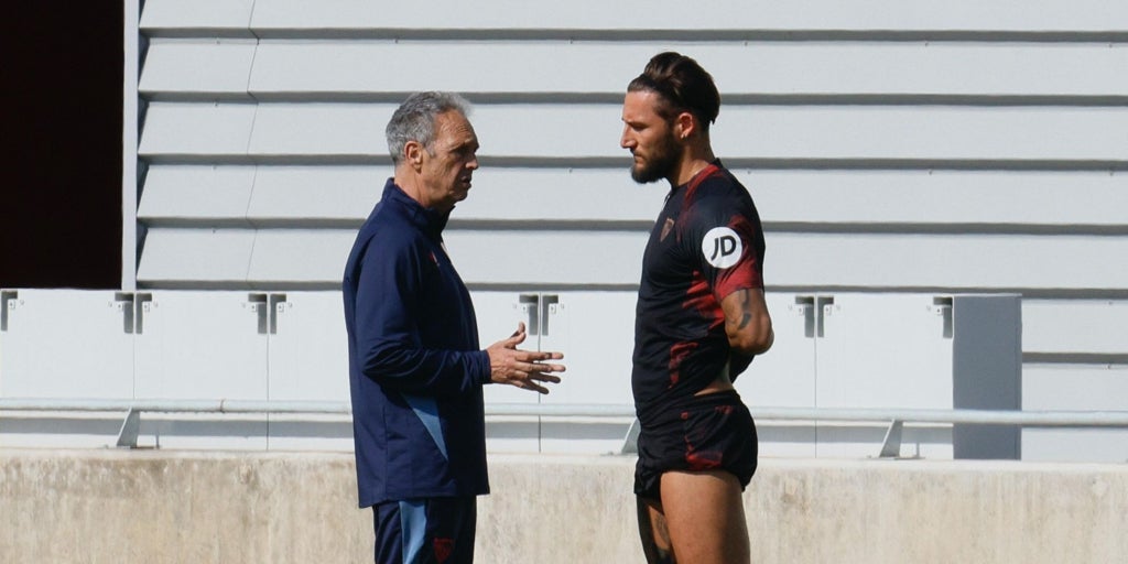 Caparrós: «Se nos llena la boca diciendo que somos sevillistas y los sentimientos hay que demostrarlos cuando hace falta»