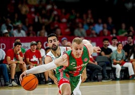El Insolac Caja 87 vive una pesadilla en Palma y queda eliminado de la fase de ascenso (82-45)