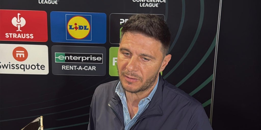 Joaquín: «No tengo el corazón partido, quiero que el Betis solvente la eliminatoria lo antes posible»