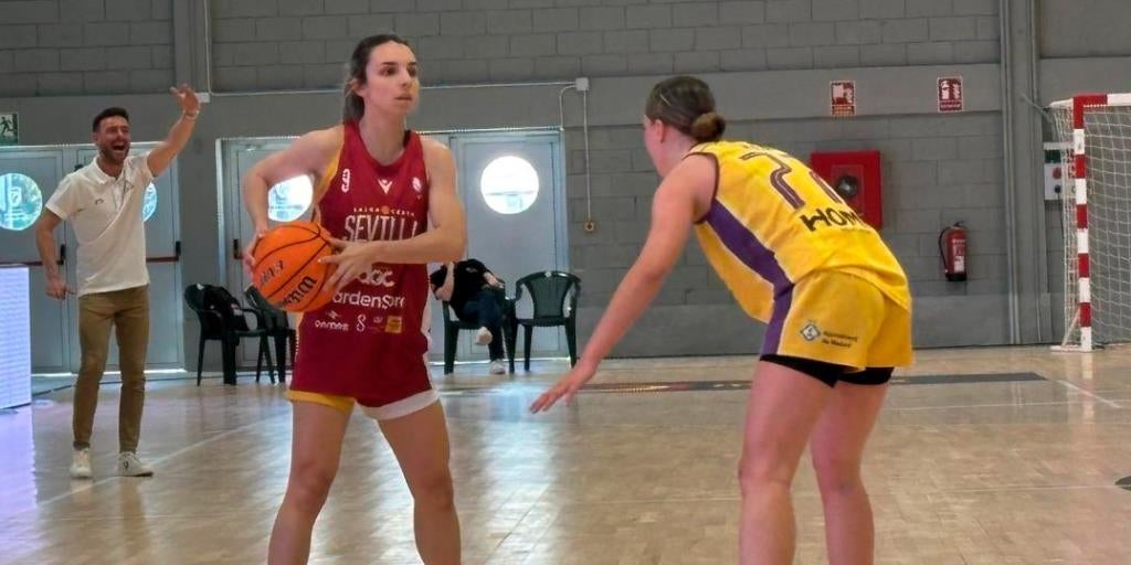 Marta García lidera el primer triunfo del CB Sevilla Femenino en la fase de ascenso (47-54)