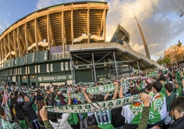 El Betis recibe la autorización de la UEFA para poner una pantalla gigante en el Villamarín para la final de la Conference ante el Chelsea