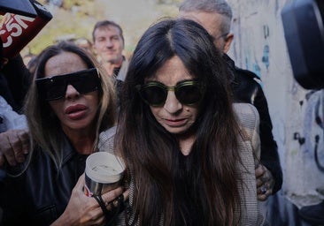 El crudo testimonio de la hija de Maradona contra el equipo médico de su padre: «Una puesta en escena nefasta»