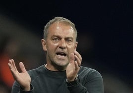 Flick, emocionado: «Esta no es la Liga ni de Lamine ni la mía, es la del Barcelona»