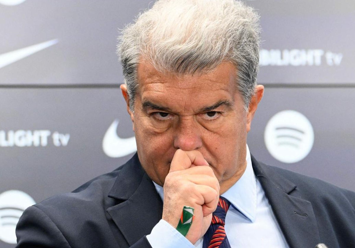 Goldman Sachs presiona a Laporta