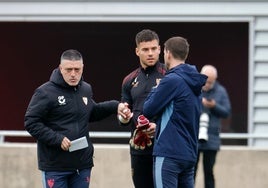 Pimienta demanda al Sevilla por despido improcedente, aunque el club confía en llegar a un acuerdo