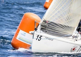 Proa de un J70