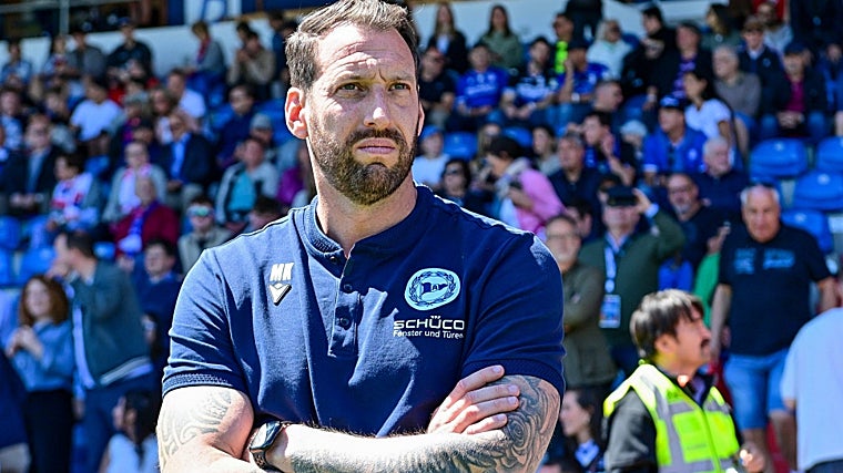 Mitch Kniat, entrenador