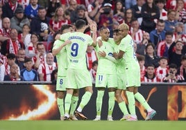 La felicidad hace que el Barça no se pregunte qué clase de Liga ha ganado
