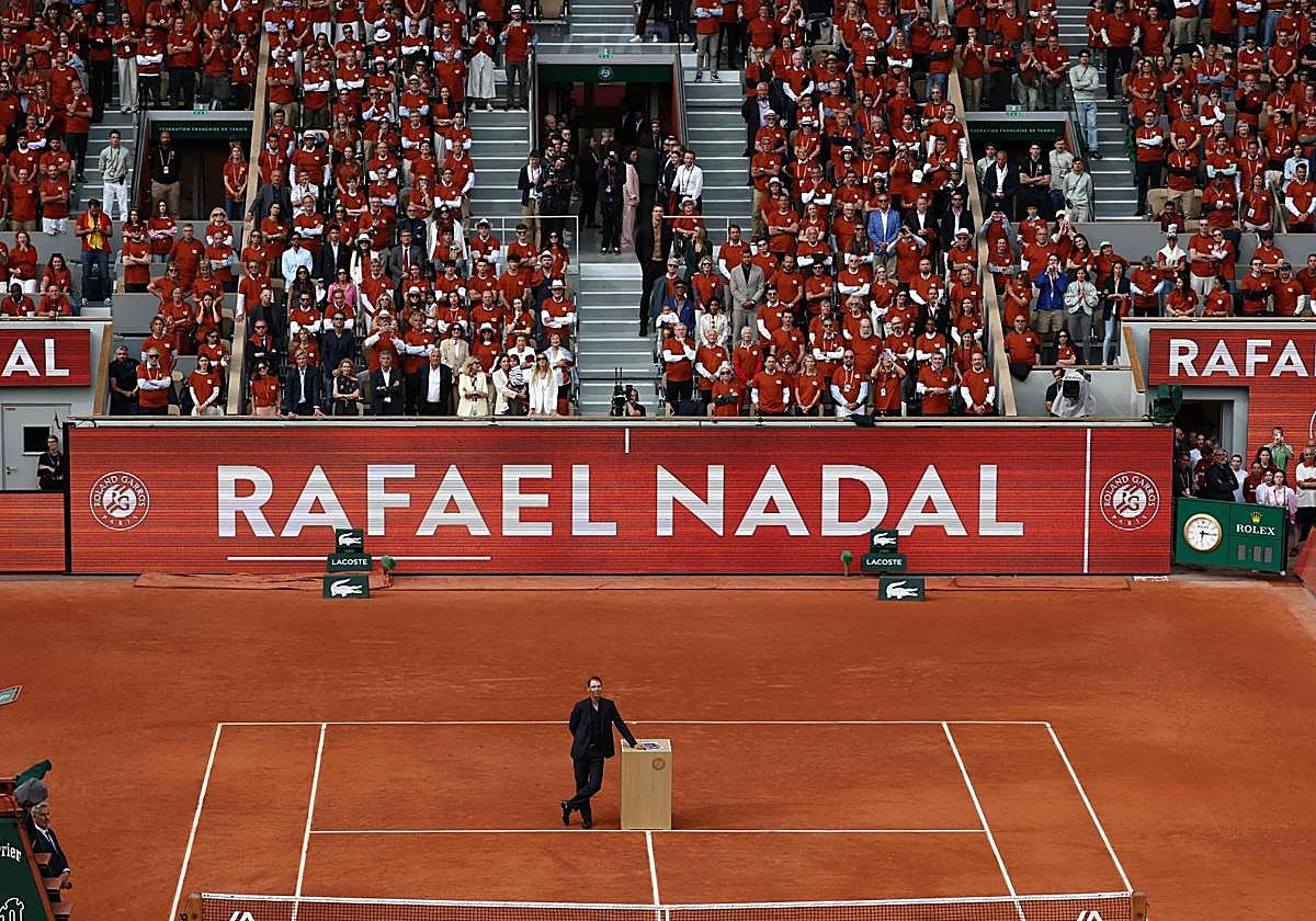 El homenaje a Rafa Nadal en Roland Garros, en imágenes