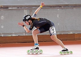 Carla Plana , oros en la mochila del instituto