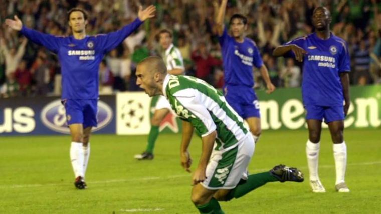 Dani celebra el 1-0 del Betis al Chelsea en el Vilamarín, en la fase de grupos de la Champions 2005-06