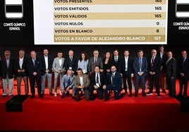 Alejandro Blanco, con los miembros de su nuevo Comité Ejecutivo