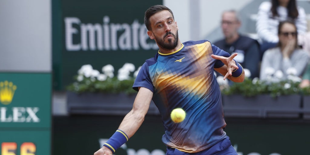 Todas las estadísticas del partido entre Alcaraz y Dzumhur