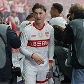 Stiller, celebrando la victoria de la final de la Copa Alemana ante el Arminia Bielefeld (2-4)