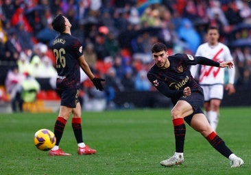 La primera temporada completa de Isaac en el Sevilla invita a la reflexión