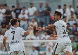 El Atlético Central toma ventaja en la eliminatoria ante el Ciudad de Lucena (2-1)