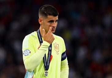 La mala suerte y las redes sociales se ceban con Morata