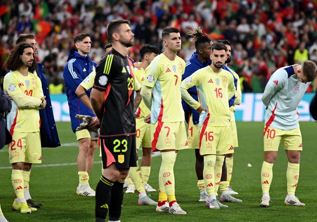 Los españoles tras la derrota