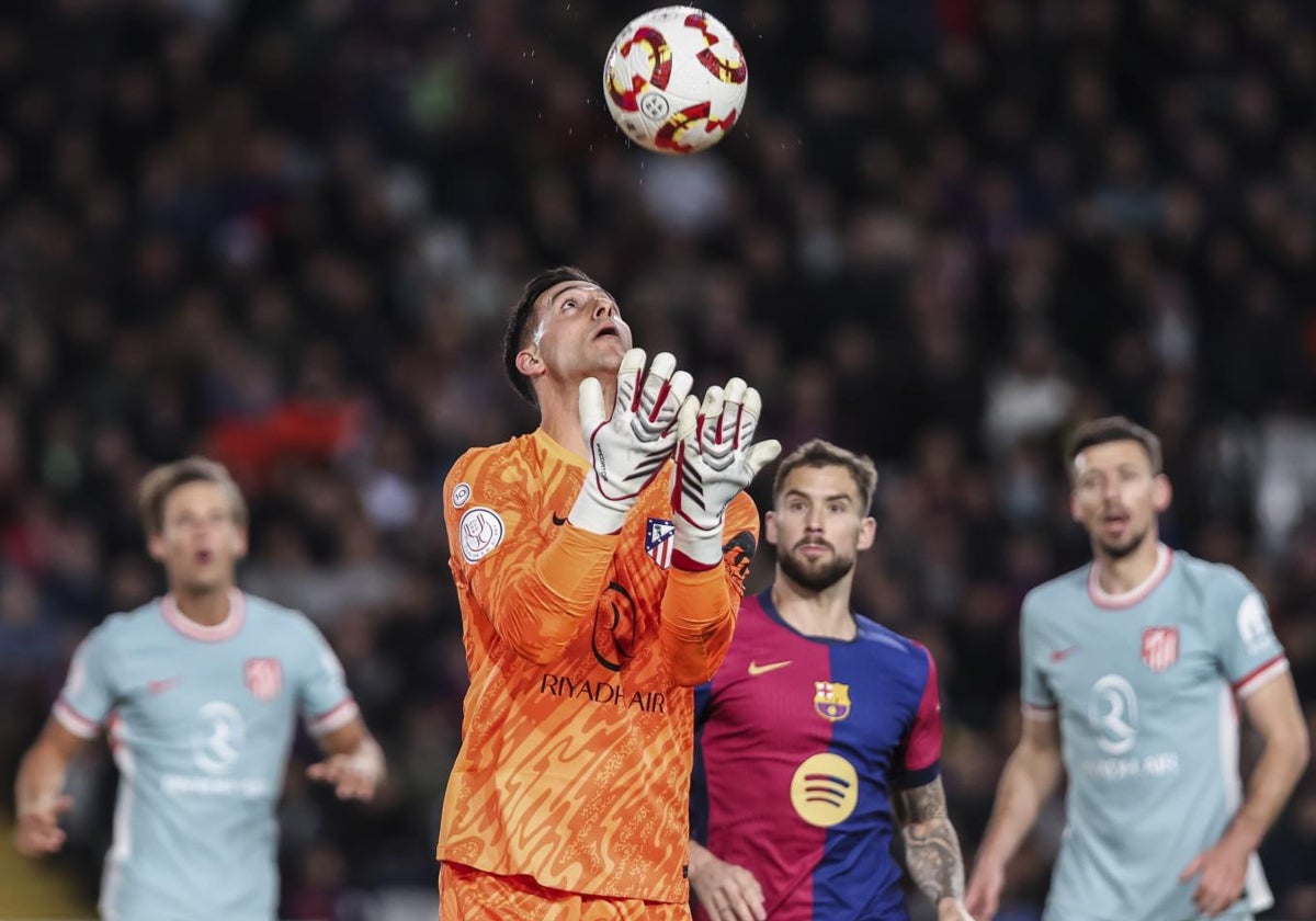 Musso, contra el Barcelona en la Copa del Rey