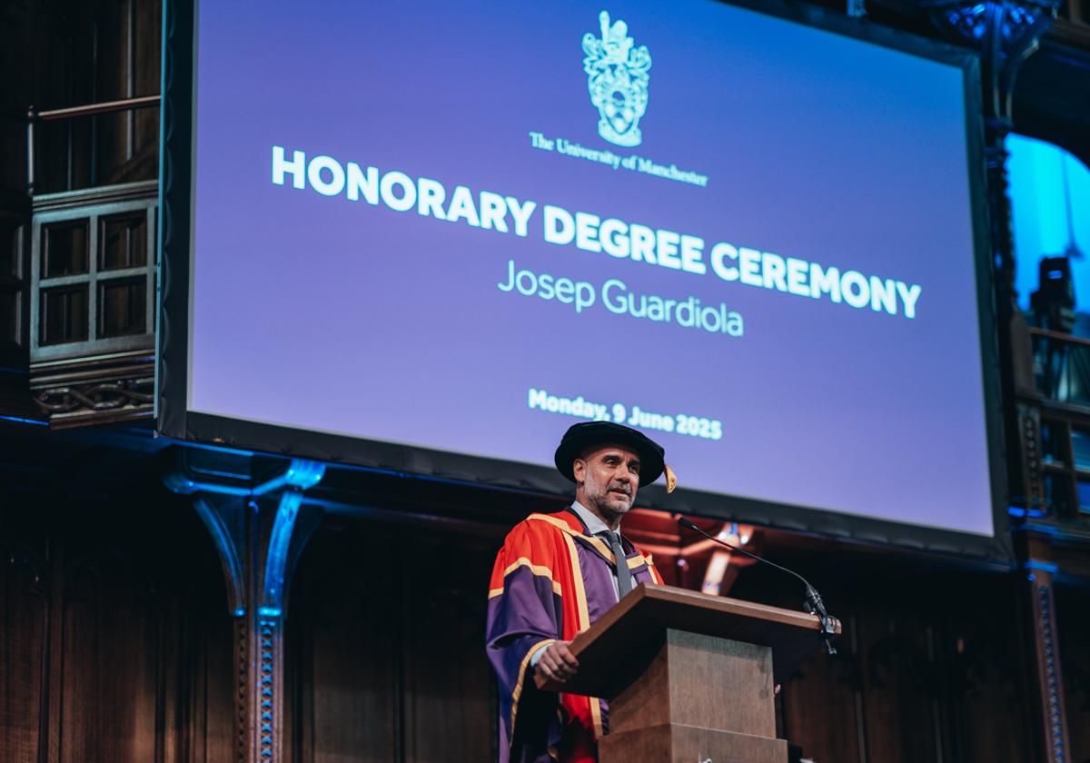 Pep Guardiola doctor honoris causa