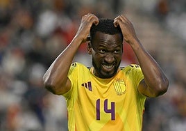 Debate por la sustitución de Lukebakio en el Bélgica - Gales