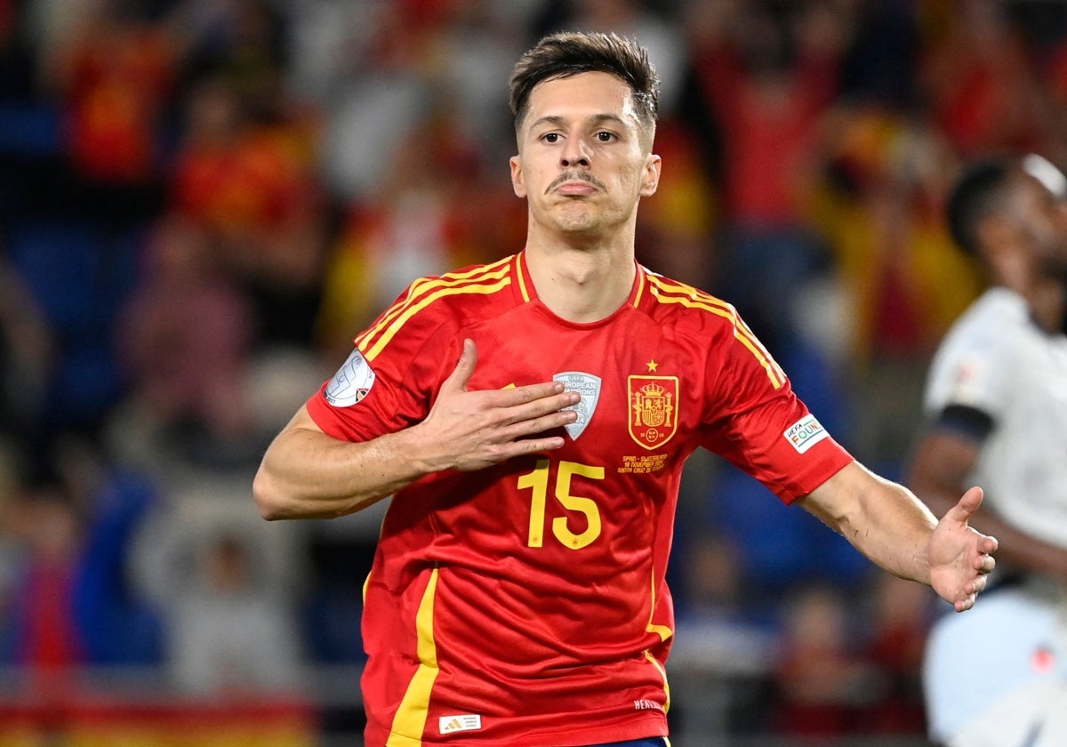 Bryan Zaragoza, con la Selección española.