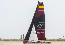 Victoria para el catamarán 'Gallito', de Foiling Base Cádiz, en el 59º Ascenso del Guadalquivir
