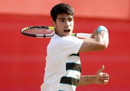 Carlos Alcaraz, durante el partido ante Munar