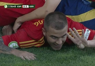 Cuatro goles del bético Pablo García meten a España sub 19 en la final del Europeo