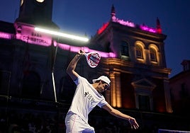 Tensión en el banquillo entre Stupa y Lebrón pese a la victoria: «Juega para el rival»