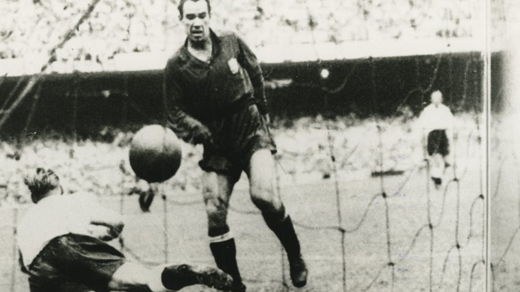 Gol de Zarra a Inglaterra en el Mundial de Brasil de 1950