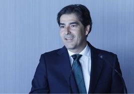 Haro descarta prácticamente a Ceballos y se pone firme con Borja Iglesias: «No se va a ir gratis»