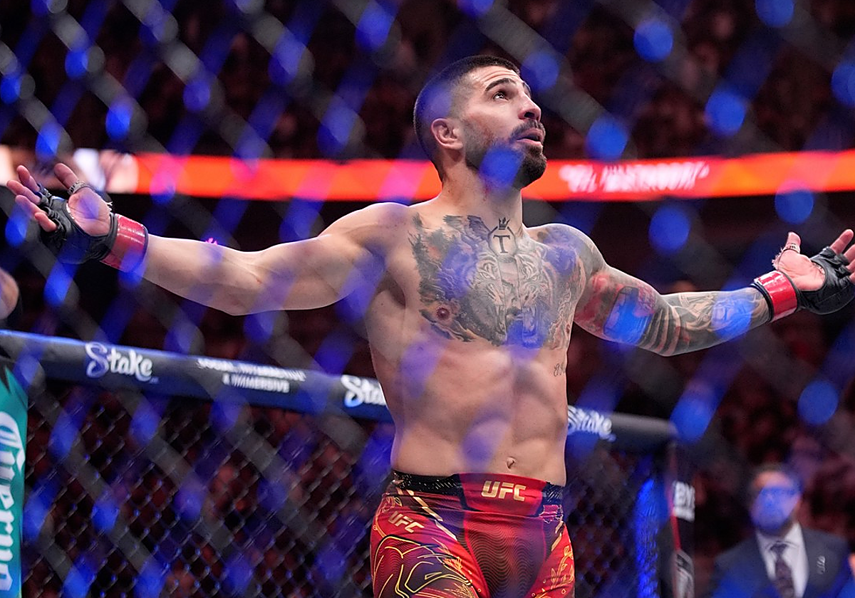 Ilia Topuria tras derrotar a Charles Oliveira