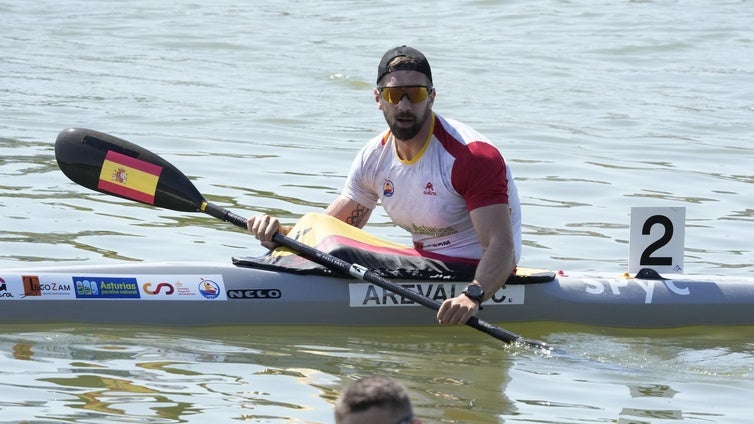 El último lío del kayak español: Carlos Arévalo estudia denunciar a la Federación por dejarlo fuera del K1 200 en el Mundial