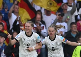 Nuesken celebrando el gol de penalti