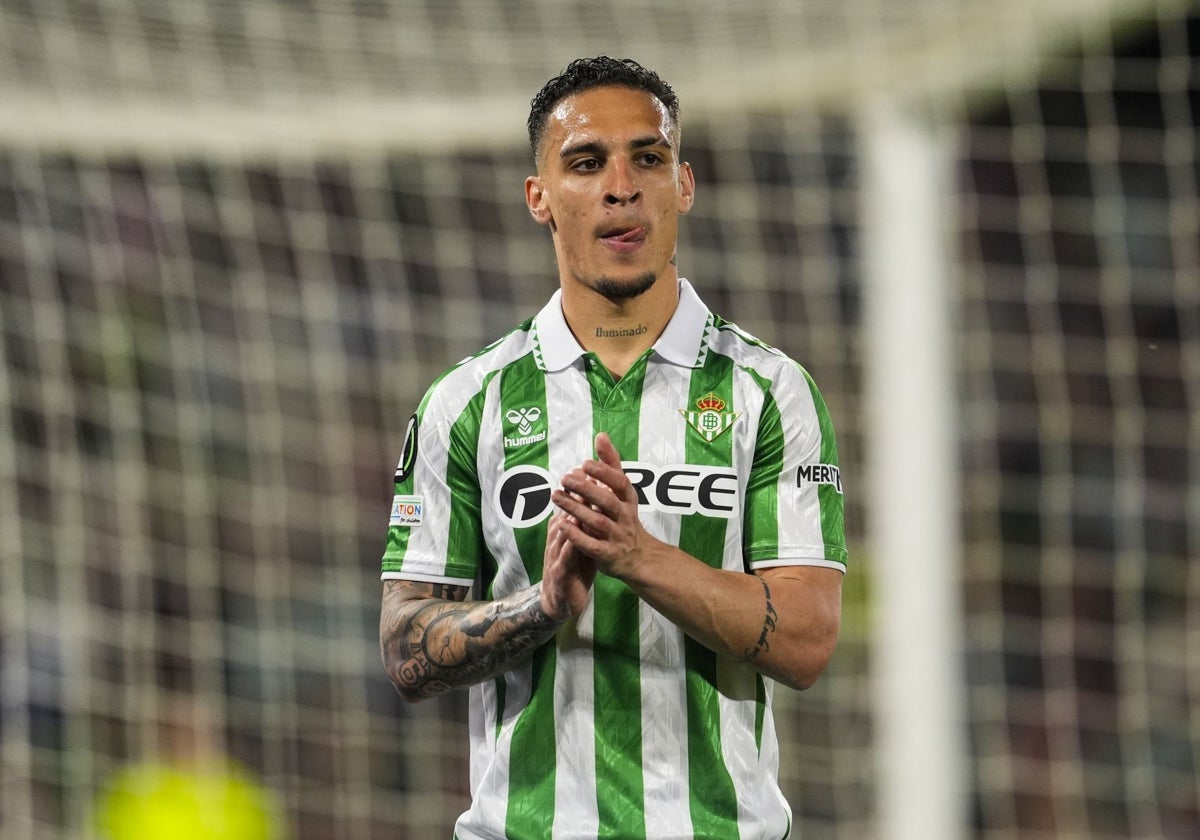 Antony, en un partido con el Betis