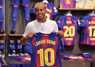 Lamine Yamal hereda el 10 del Barcelona: «Messi ha hecho su camino, yo voy a hacer el mío»
