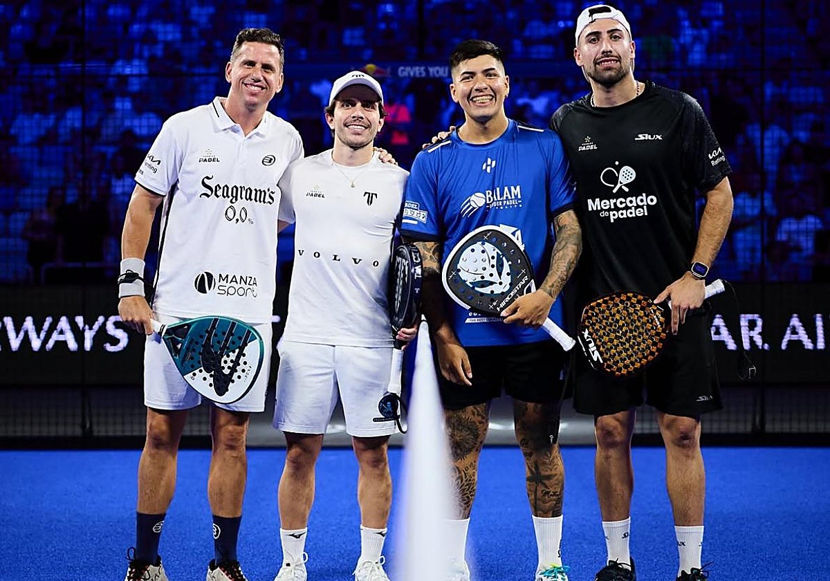 Paquito Navarro y Lucas Bergamini junto a Tolito Aguirre y Alex Chozas al comienzo del partido