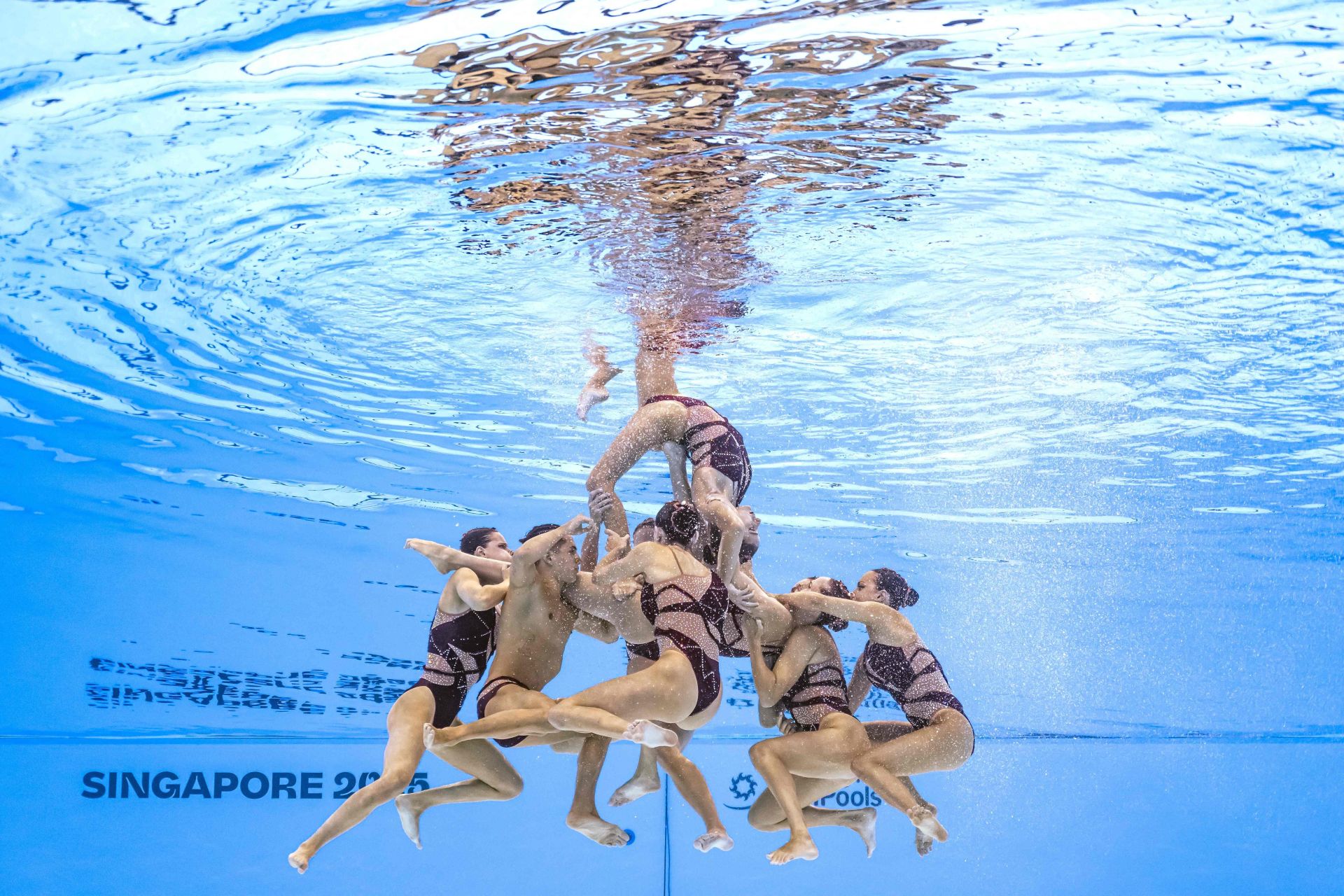 El equipo español, durante su ejercicio