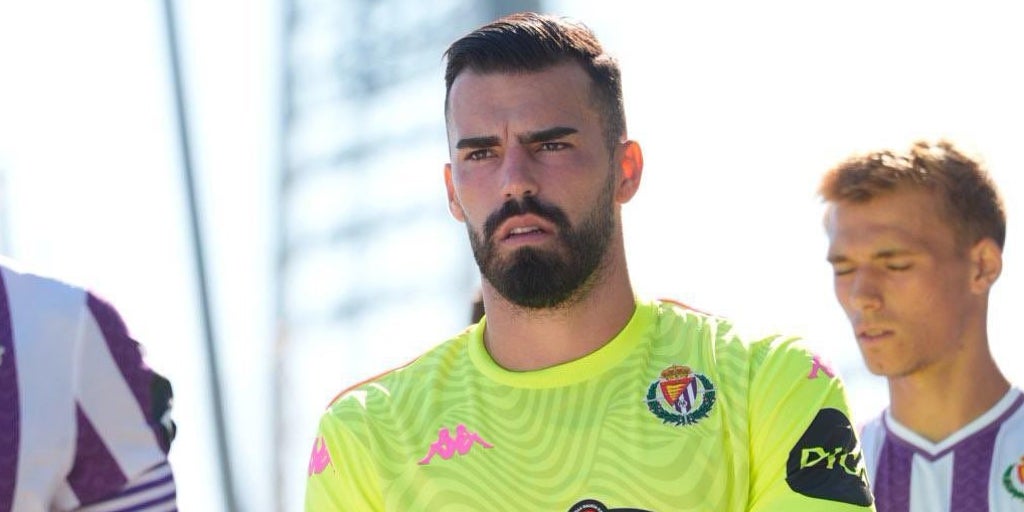 La parada de Guilherme a Vidal en el amistoso del Valladolid ante el Colo Colo