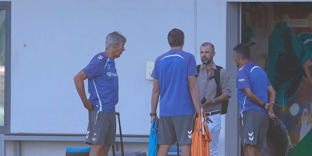 El Betis sigue su plan para reforzar el mediocentro sin esperar, por ahora, a Ceballos