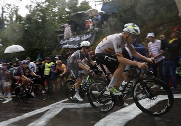 La aparatosa caída de Iván Romeo cuando buscaba la victoria de etapa