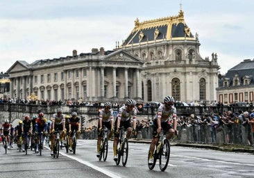 Última etapa del Tour en directo: Pogacar recibe el homenaje de las calles de París