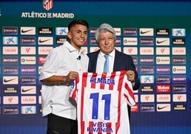 Thiago Almada, en su presentación con el Atlético: «Era mi sueño jugar acá»