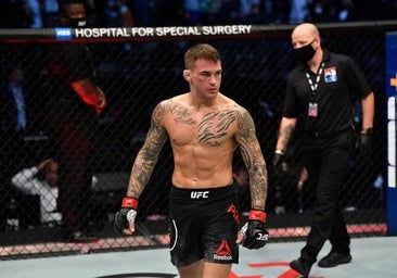 Dustin Poirier da su pronóstico sobre un Topuria vs Makhachev: «Podría noquear a cualquiera...»