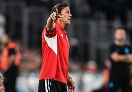 La felicitación de Almeyda a la plantilla tras el choque en Marsella: «Había que salir bien de acá y salimos perfectos»