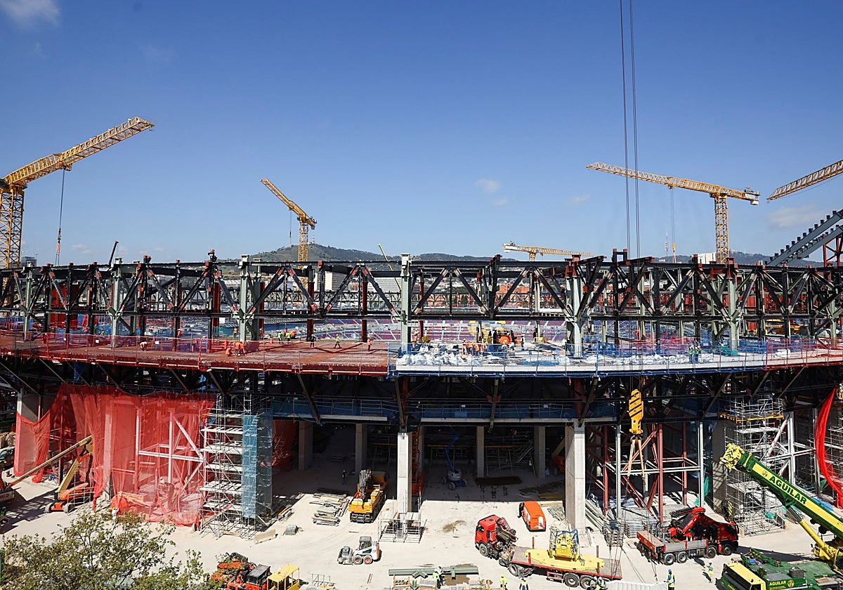 El Camp Nou, en obras el pasado abril