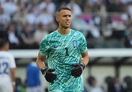 El Sevilla FC negocia con el Newcastle la incorporación de Vlachodimos